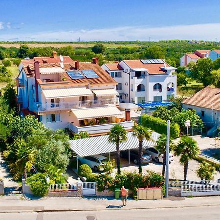 Pansion Adria Otel Sveti Filip i Jakov Dış mekan fotoğraf