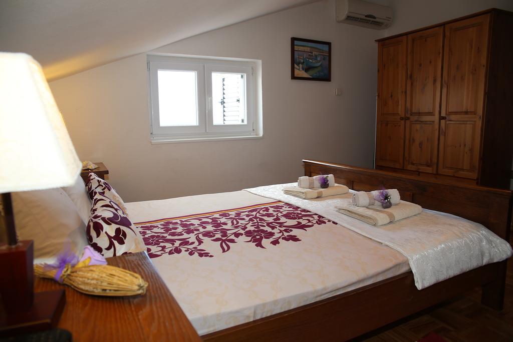 Pansion Adria Otel Sveti Filip i Jakov Oda fotoğraf