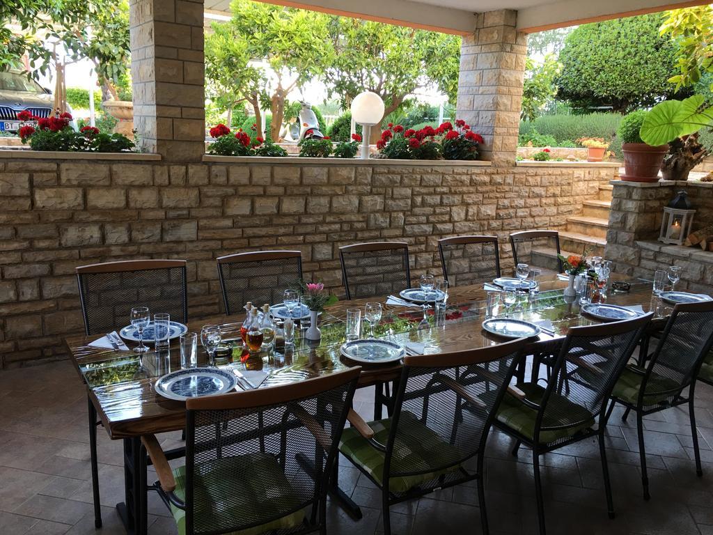 Pansion Adria Otel Sveti Filip i Jakov Dış mekan fotoğraf