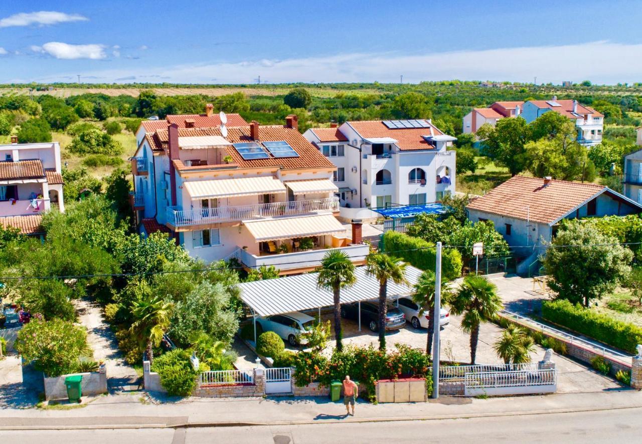 Pansion Adria Otel Sveti Filip i Jakov Dış mekan fotoğraf